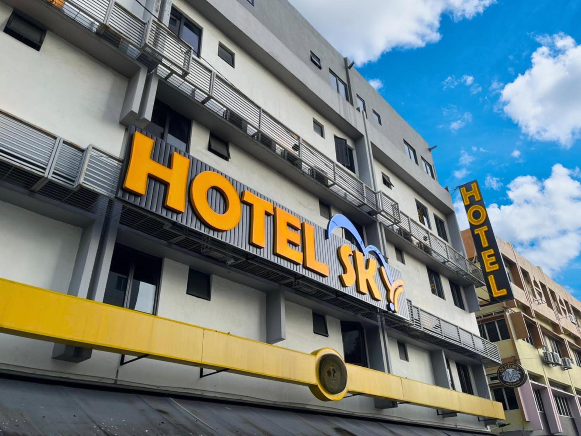Sky Cheras Maluri Hotel
